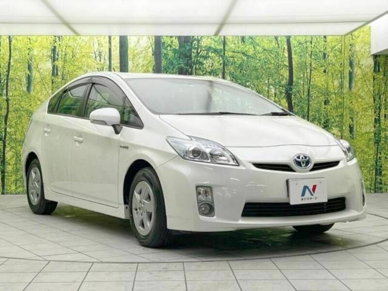 PRIUS-16