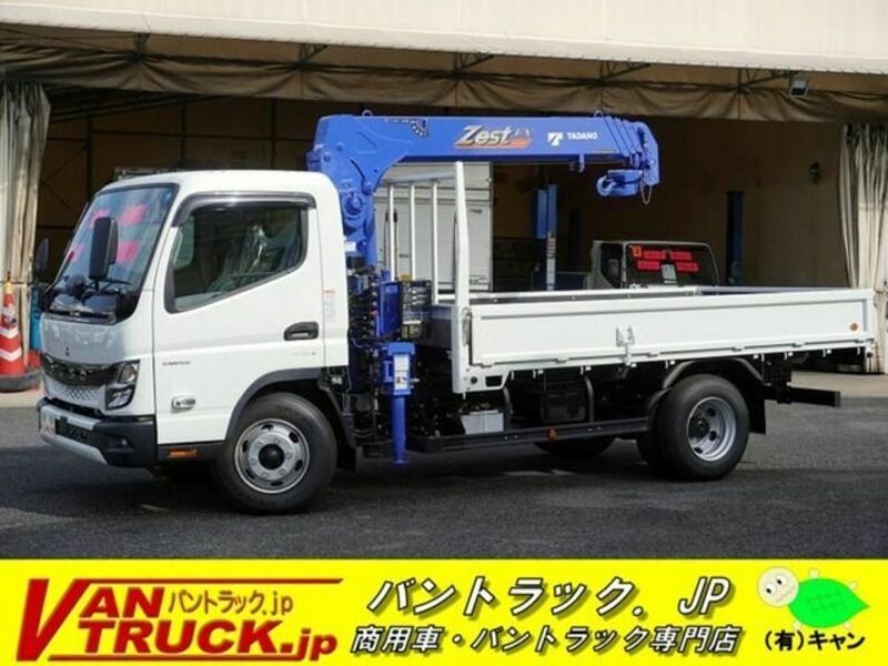 MITSUBISHI　CANTER