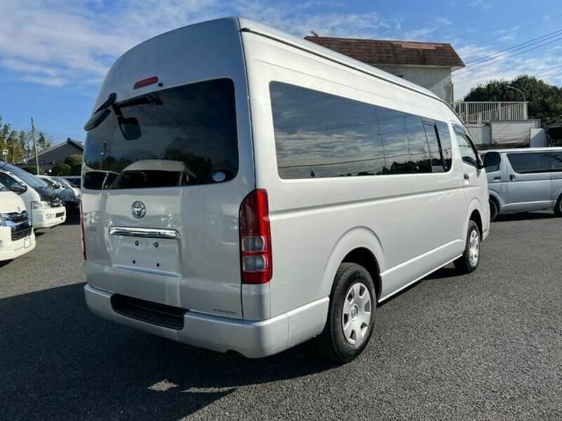 HIACE VAN-5