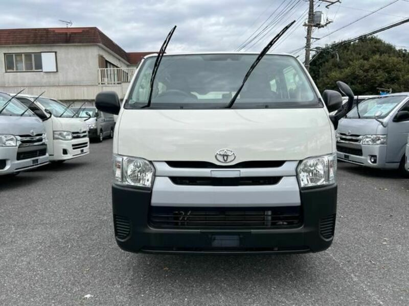 HIACE VAN-1