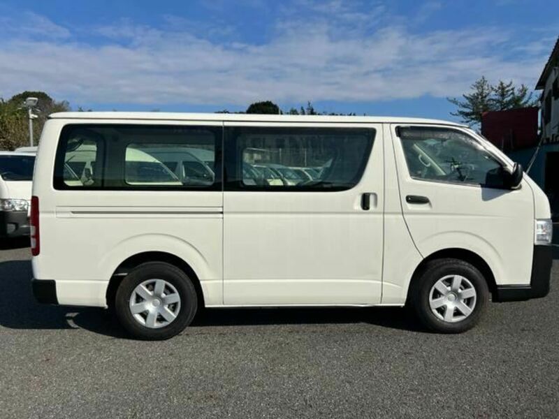 HIACE VAN-7