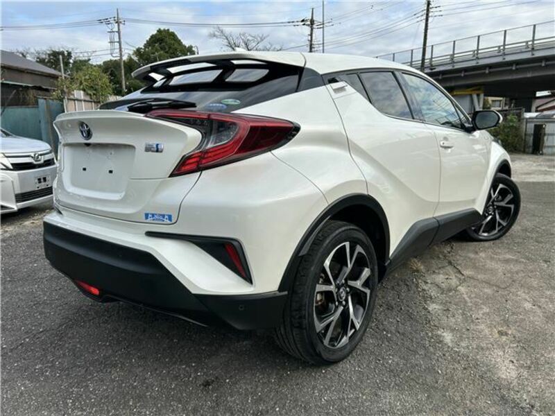 C-HR-2