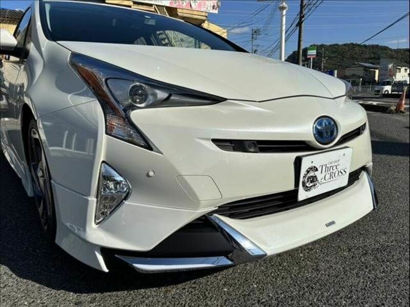 PRIUS-9