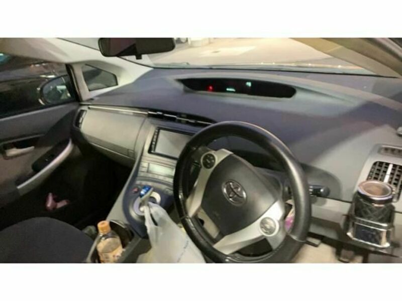 PRIUS-7