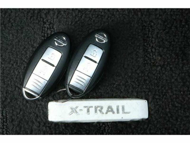 X-TRAIL-23