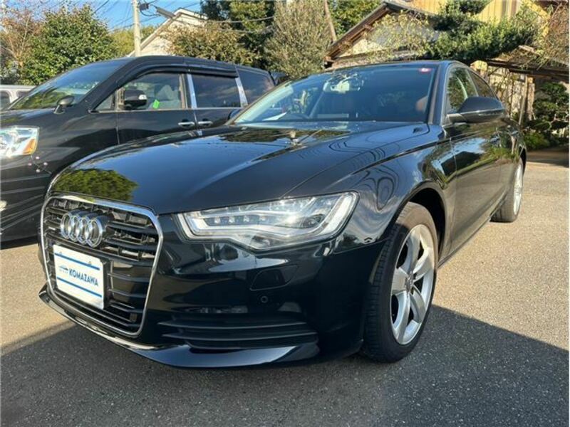 AUDI　A6