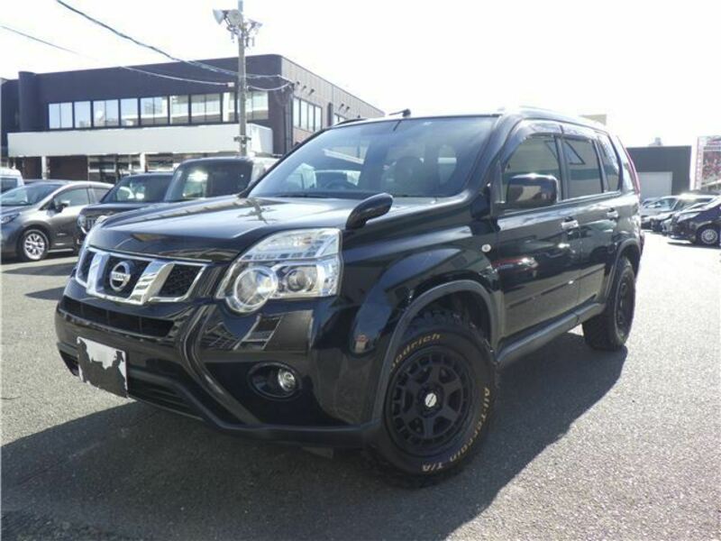 X-TRAIL