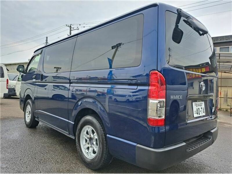 HIACE VAN-16