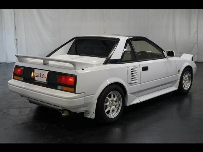 MR2