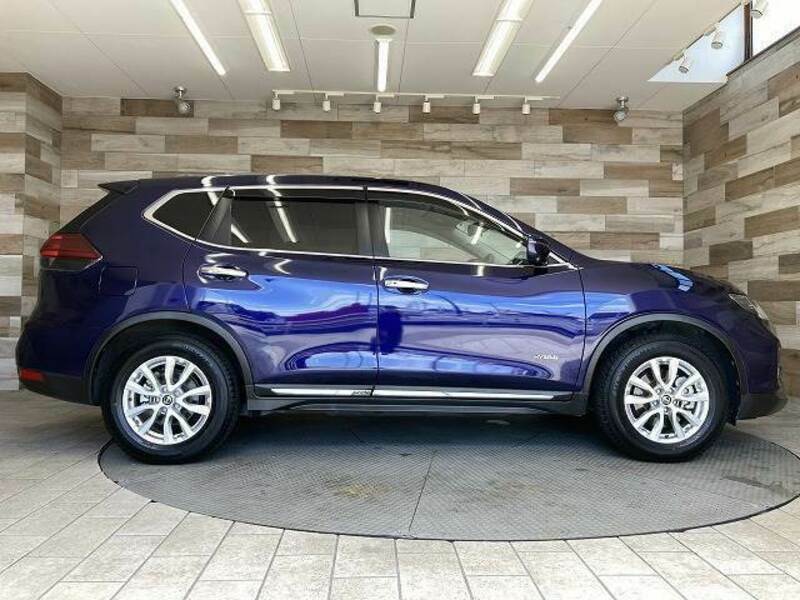 X-TRAIL-13