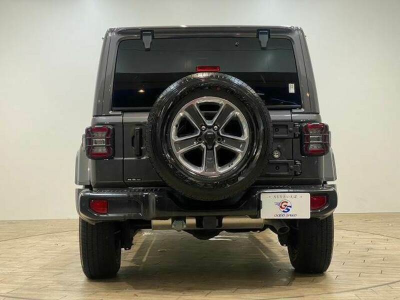 JEEP WRANGLER-12