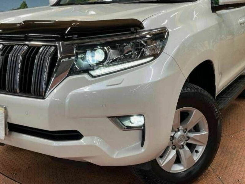 LAND CRUISER PRADO-12