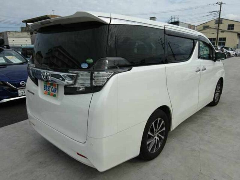 VELLFIRE-6