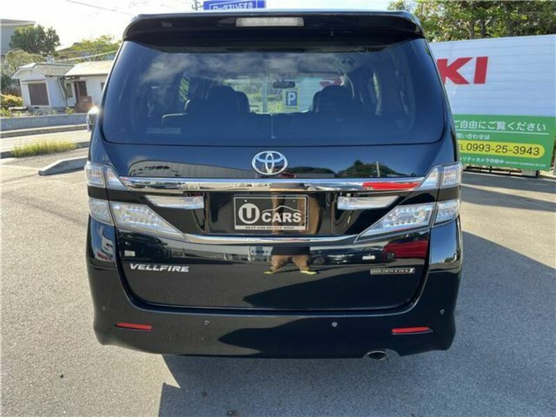 VELLFIRE-6