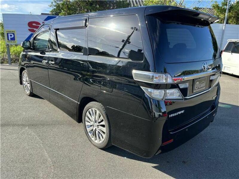 VELLFIRE-7