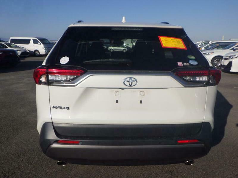 RAV4-8