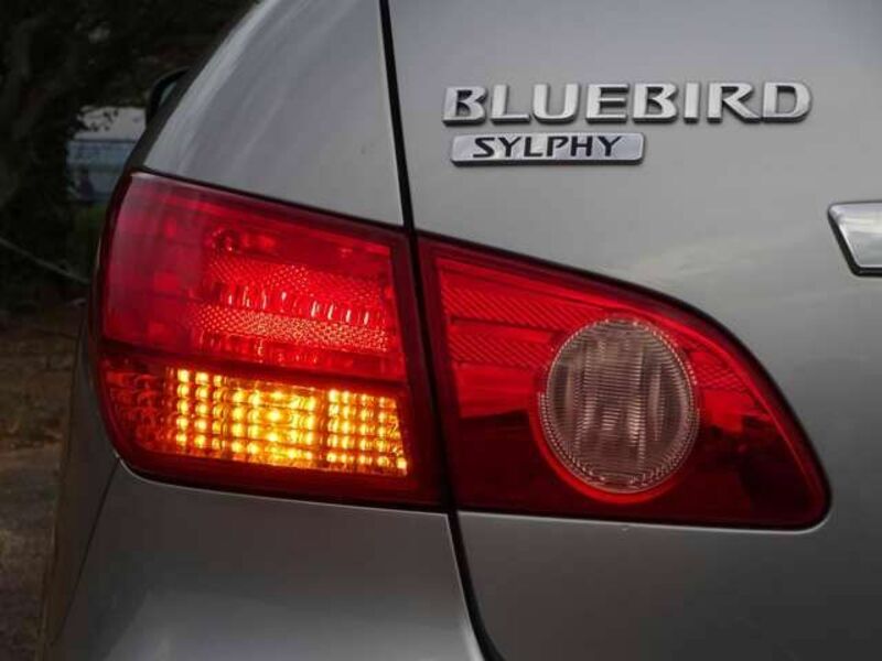 BLUEBIRD SYLPHY-9