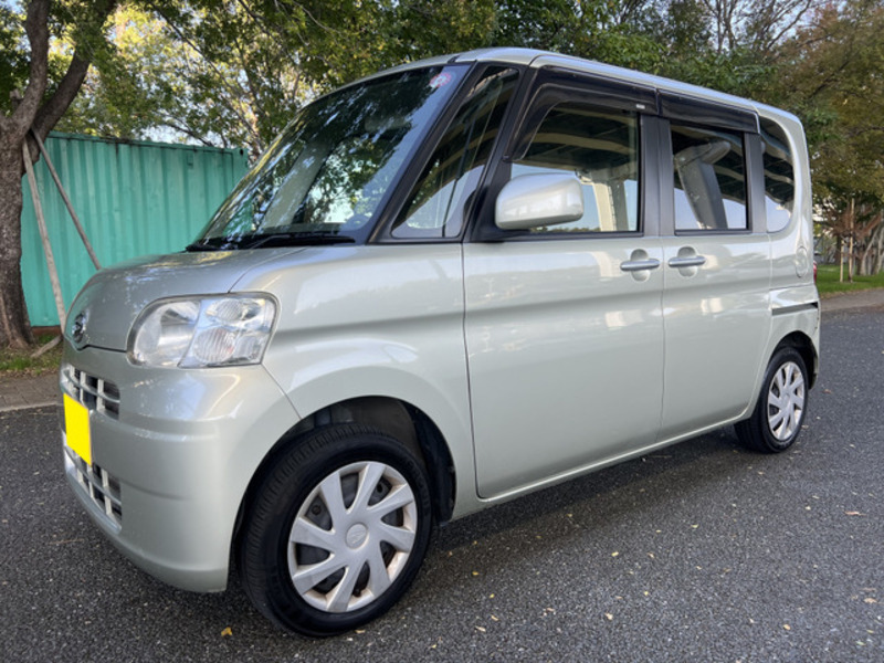 DAIHATSU　TANTO