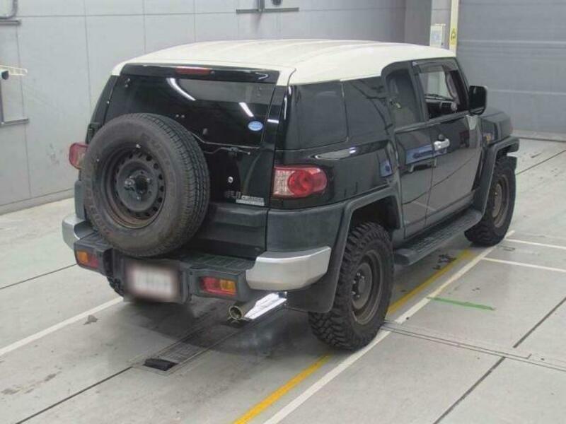 FJ CRUISER-4