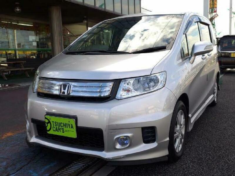 HONDA　FREED