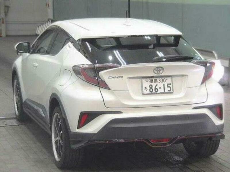 C-HR-4