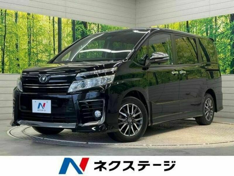 TOYOTA　VOXY