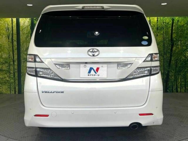 VELLFIRE-15