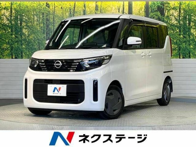 NISSAN　ROOX