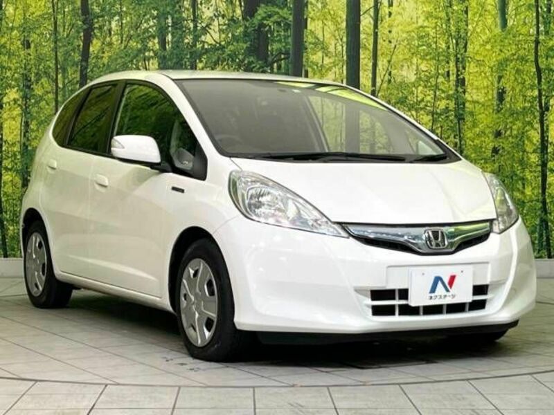 FIT HYBRID-16