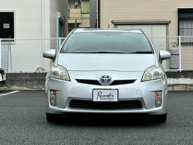 PRIUS-1