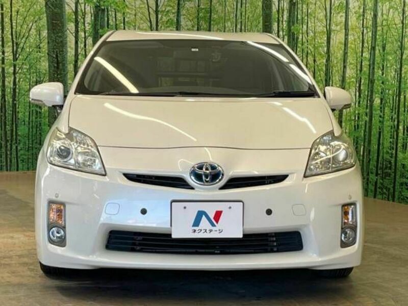 PRIUS-13