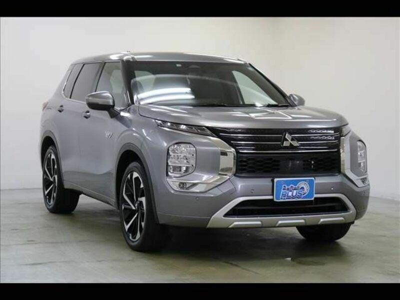 OUTLANDER PHEV-17