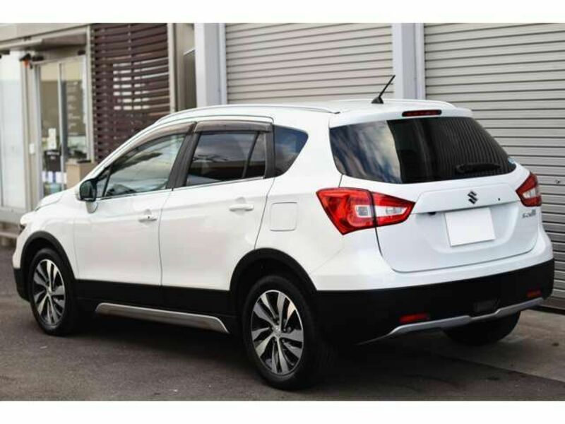 SX4 S-CROSS-2