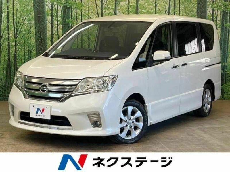 NISSAN　SERENA