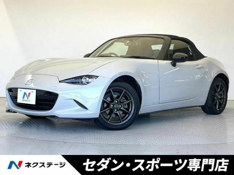 MAZDA　ROADSTER