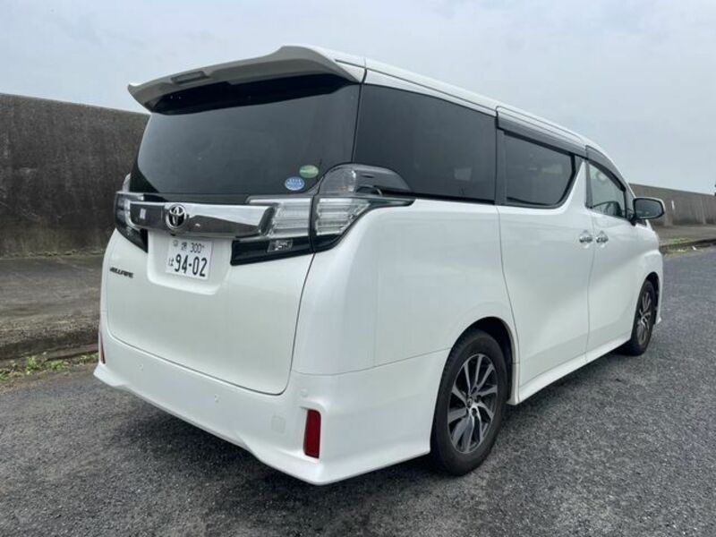 VELLFIRE-4