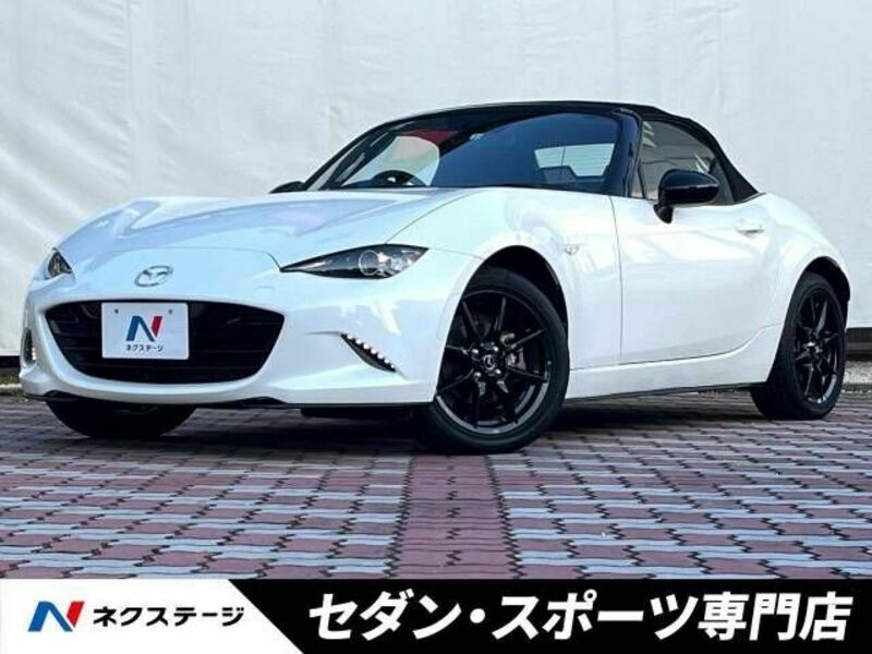 MAZDA　ROADSTER