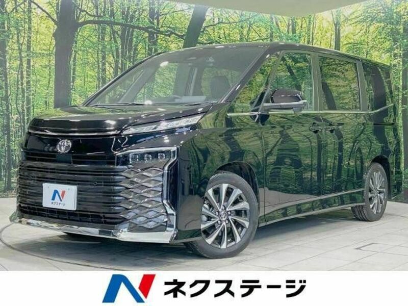 TOYOTA　VOXY