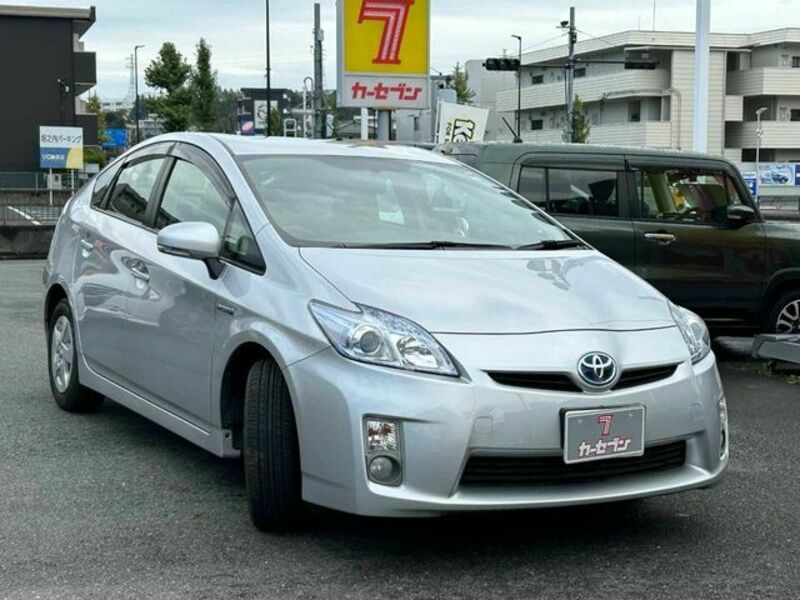 PRIUS-3