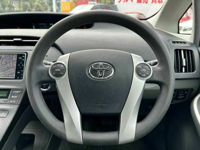 PRIUS-15