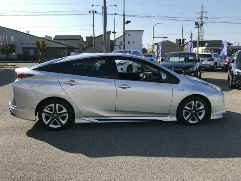 PRIUS-5