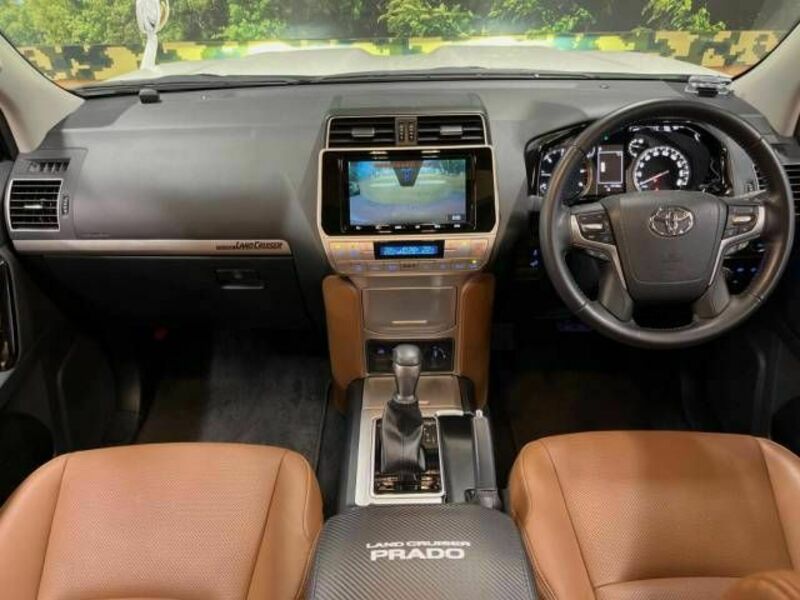 LAND CRUISER PRADO-1