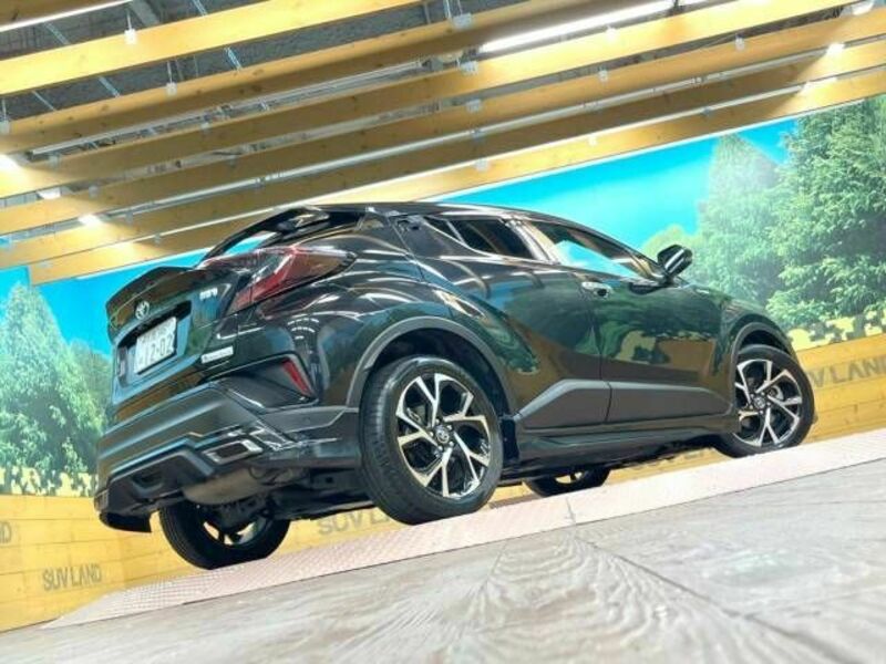 C-HR-17