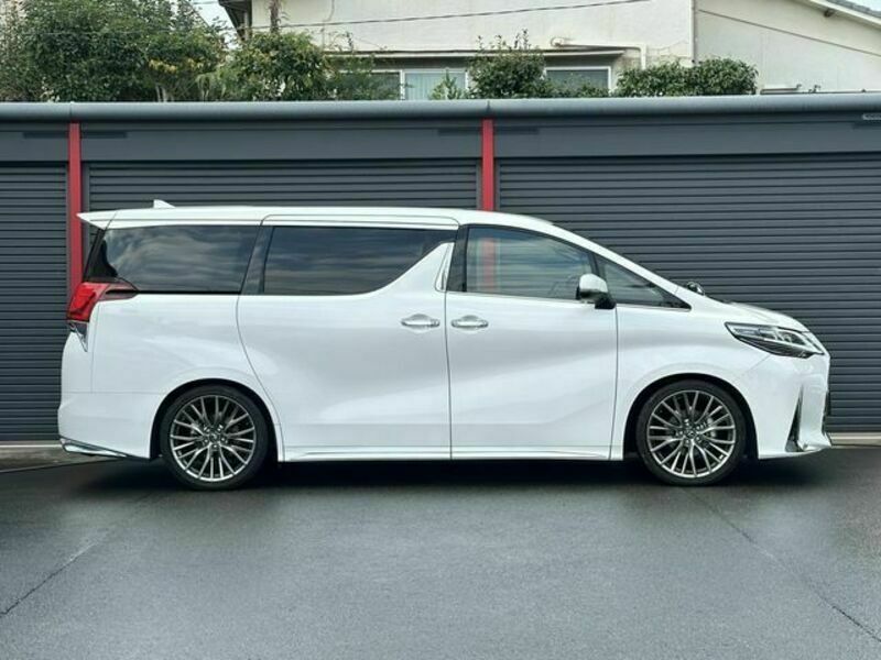 ALPHARD-24