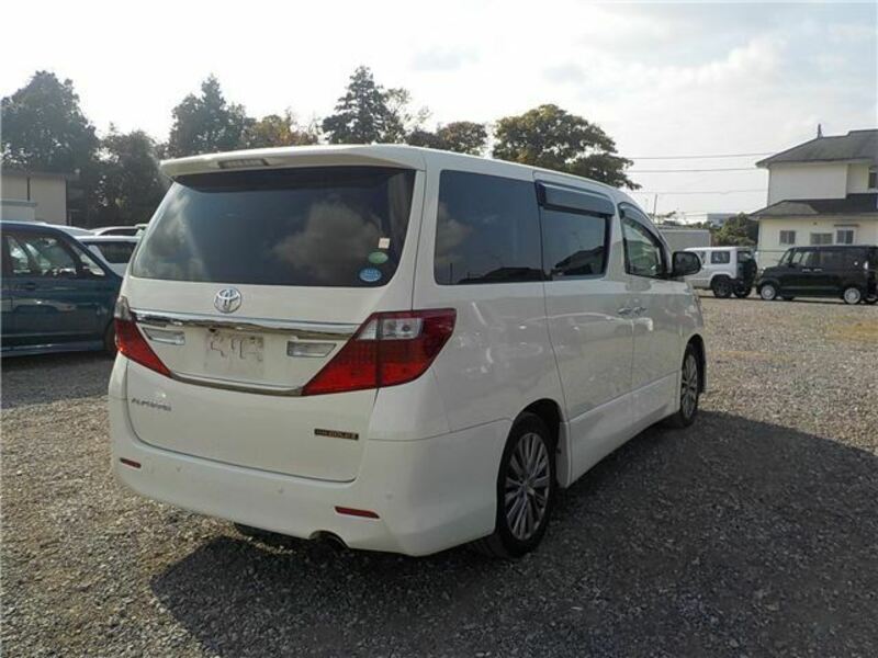 ALPHARD-8