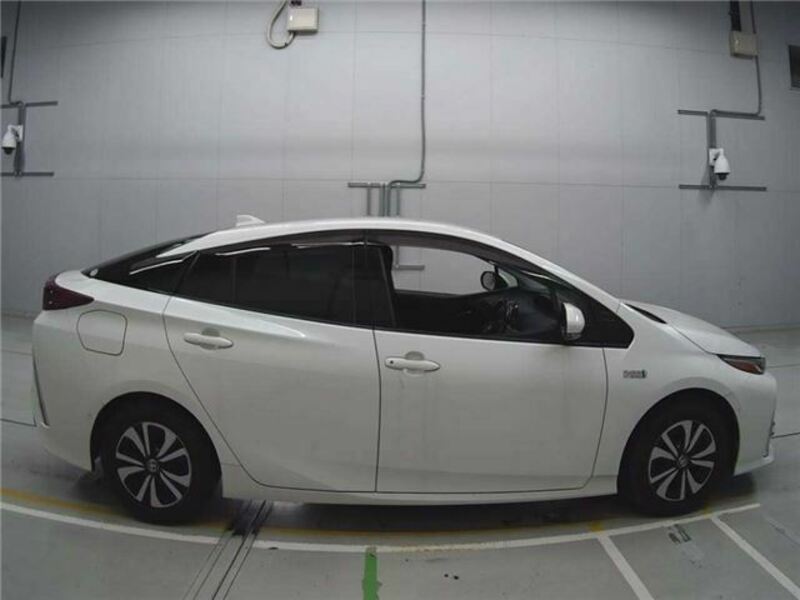 PRIUS PHV-2