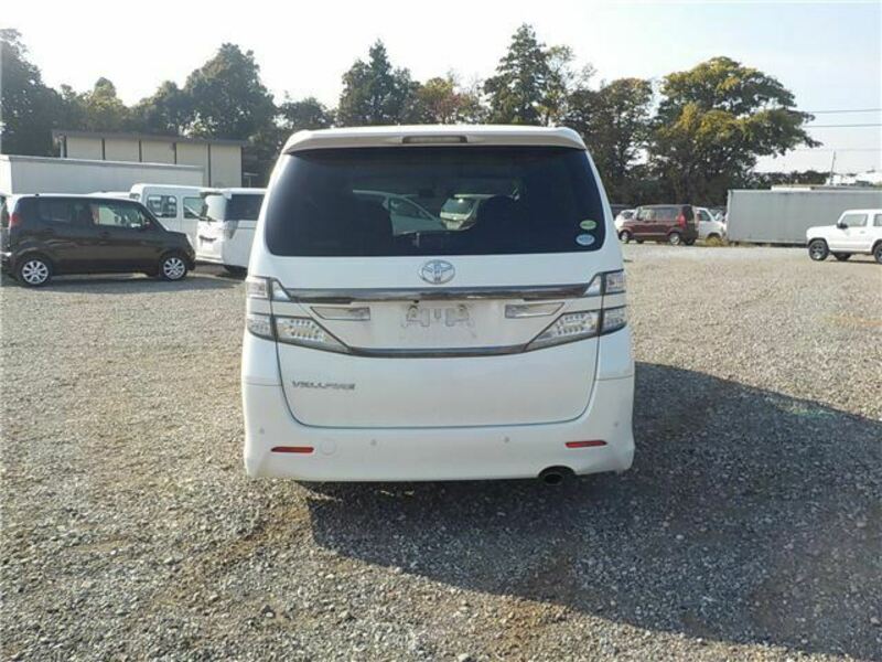 VELLFIRE-7