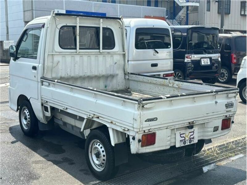 HIJET TRUCK-1