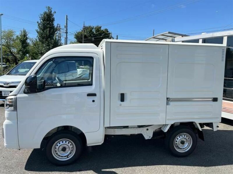 HIJET TRUCK-1