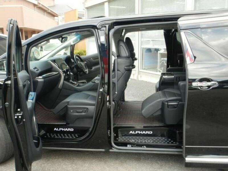 ALPHARD-37